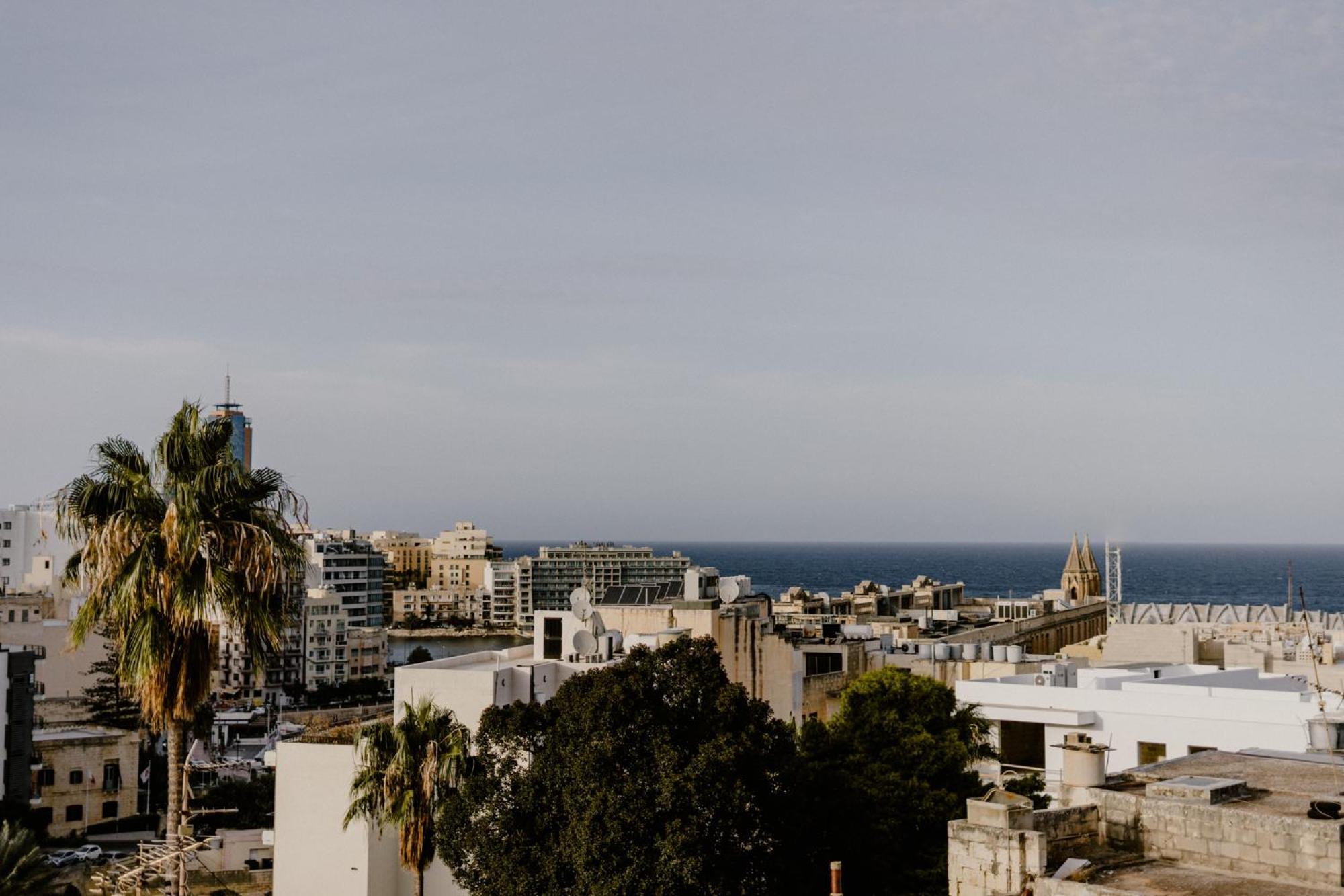 La88 Bayview Penthouse With Jacuzzi Apartman Sliema Kültér fotó