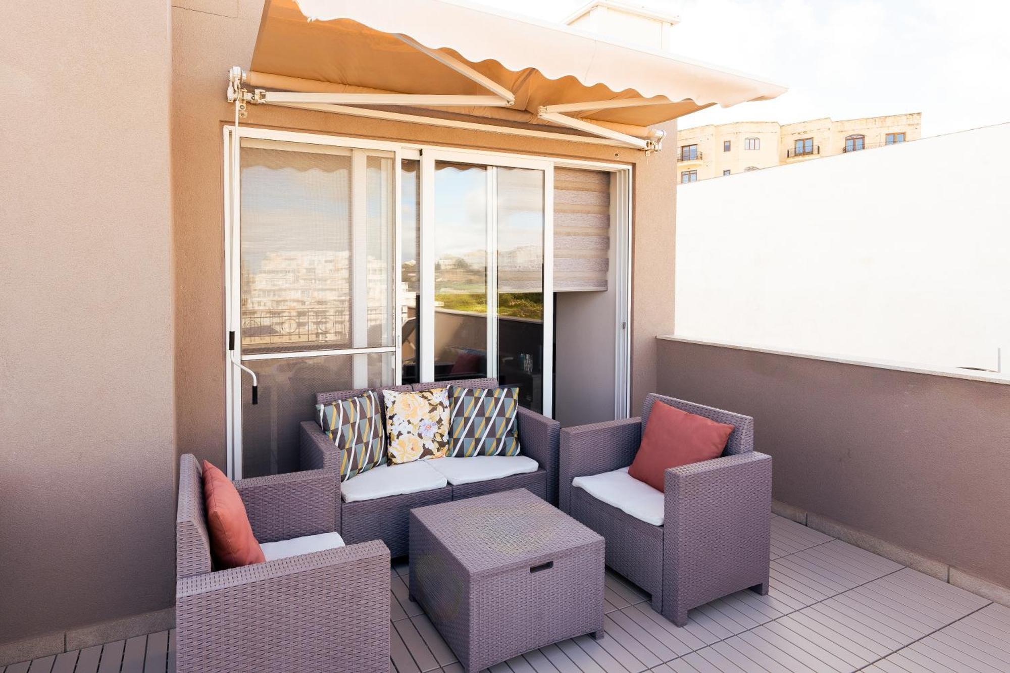 La88 Bayview Penthouse With Jacuzzi Apartman Sliema Kültér fotó